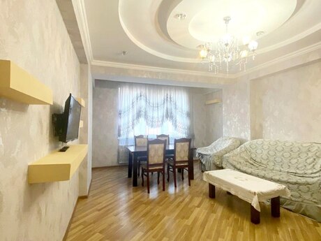 м. Кара Караев