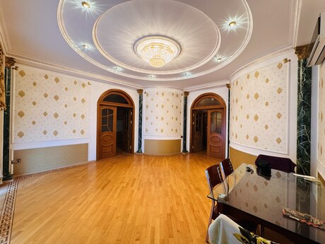 3-room apartment, 150 m², Sahil: 540 000 ₼ 3