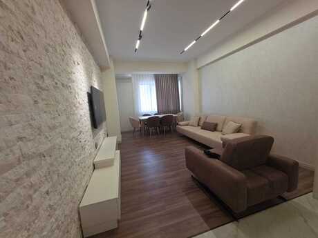 Elan №6222386 - Bakı, Şah İsmayıl Xətai m., 2 otaqlı, 70 m², 7/20 mərtəbə