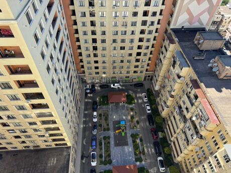 3 otaqlı mənzil, 142 m², Elmlər Akademiyası: 300 000 ₼ 5