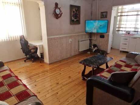 Elan №6222500 - Bakı, Yeni Günəşli q., 2 otaqlı, 40 m², 7/9 mərtəbə