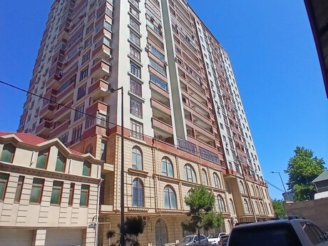 Elan №6222512 - Bakı, Nərimanov r., 4 otaqlı, 200 m², 9/19 mərtəbə