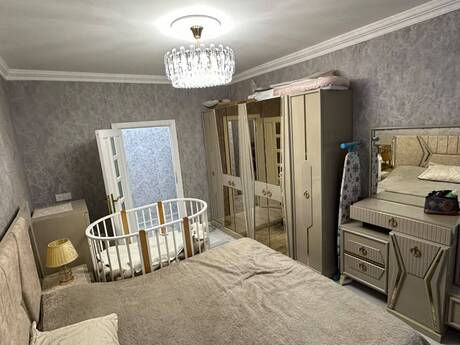 2 otaqlı köhnə tikili - Bakıxanov q. - 60 m²