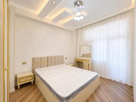2-комнатная квартира, 65 м², Yeni Günəşli: 148 000 ₼ 2