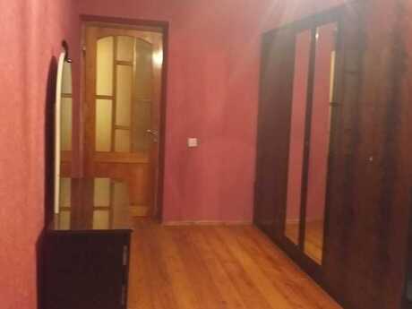 3 otaqlı köhnə tikili - Elmlər Akademiyası m. - 85 m²