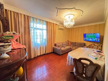 Elan №6222957 - Bakı, Bakıxanov q., 2 otaqlı, 51 m², 2/5 mərtəbə