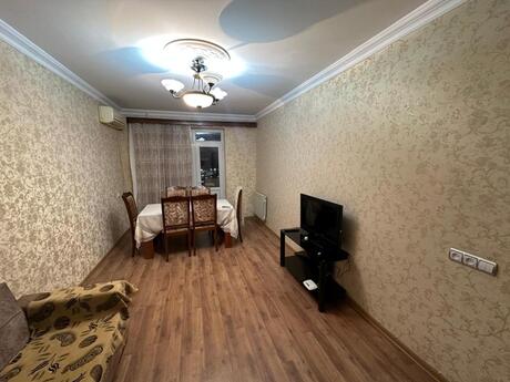 2 otaqlı köhnə tikili - Yeni Günəşli q. - 55 m²