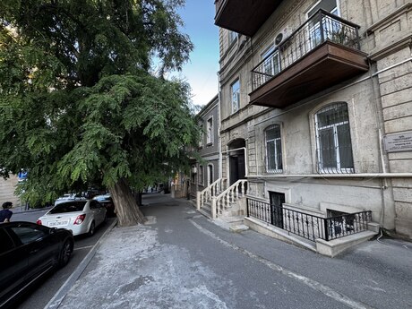 Obyekt - İçəri Şəhər m. - 60 m²