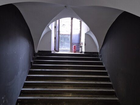 Commercial space for sale in İçəri Şəhər, 200 m², 690 000 AZN, photo 4 / 4