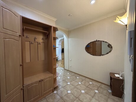 3 otaqlı mənzil, 130 m², Nizami: 345 000 ₼ 5