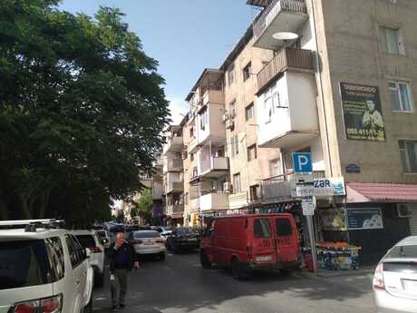 Elan №6223374 - Bakı, Elmlər Akademiyası m., 3 otaqlı, 70 m², 5/5 mərtəbə