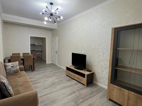 Elan №6223476 - Bakı, Gənclik m., 2 otaqlı, 70 m², 2/19 mərtəbə