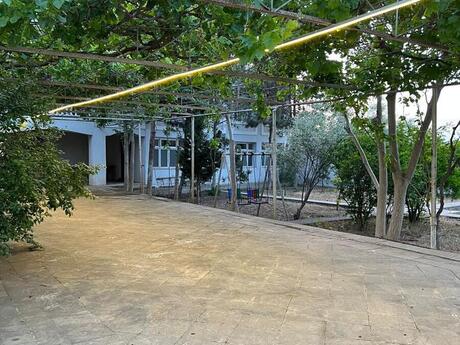 5 otaqlı həyət evi, 250 m², Mərdəkan: 400 000 ₼ 2