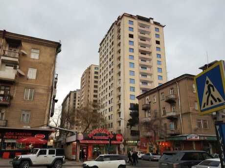 Elan №6223535 - Bakı, Nəriman Nərimanov m., 4 otaqlı, 240 m², 4/16 mərtəbə