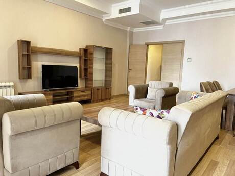 3 otaqlı yeni tikili - Koroğlu m. - 174 m²