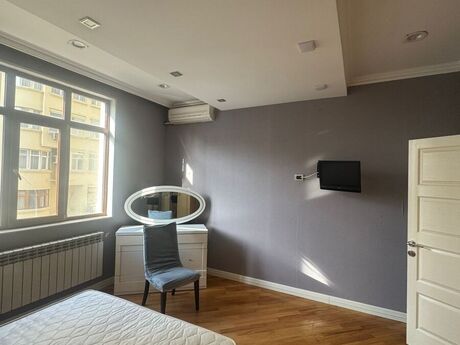 4-комн. новостройка - м. Иншаатчылар - 160 м²