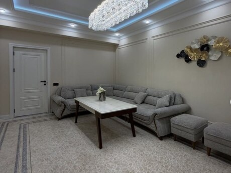 3-room apartment, 120 m², Memar Əcəmi: 330 000 ₼ 2