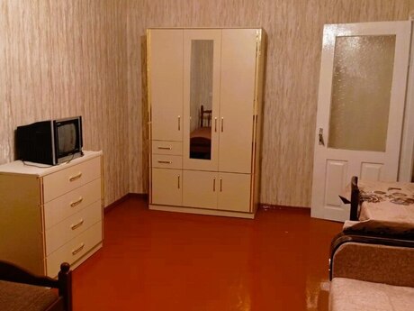 Elan №6223814 - Bakı, İnşaatçılar m., 1 otaqlı, 30 m², 5/5 mərtəbə