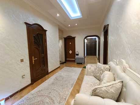 4 otaqlı mənzil, 145 m², İnşaatçılar: 465 000 ₼ 5