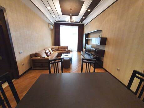 2-комн. новостройка - м. 28 мая - 115 м²
