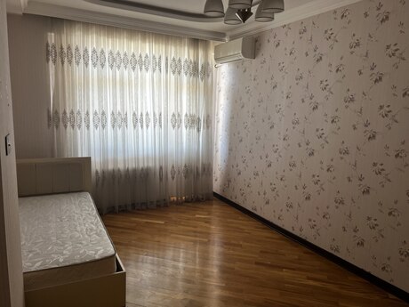 3-room apartment for rent, 128 m², Qara Qarayev: 1 000 ₼/mo 4