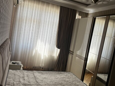3-room apartment for rent, 128 m², Qara Qarayev: 1 000 ₼/mo 5