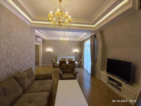 Elan №6224632 - Bakı, Ağ şəhər q., 3 otaqlı, 120 m², 7/7 mərtəbə