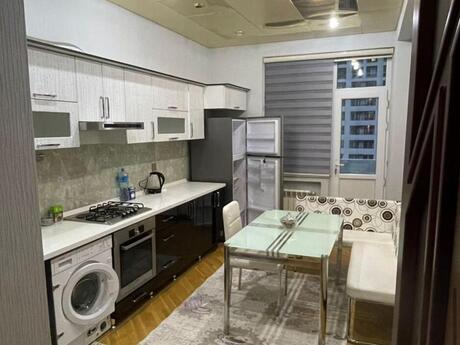Elan №6224863 - Bakı, İnşaatçılar m., 3 otaqlı, 130 m², 13/20 mərtəbə