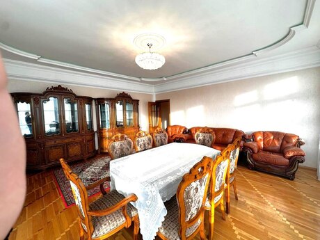 Объявление №6224979 - Баку, Наримановский  р., 4-комн., 165 м², 15/18 этаж