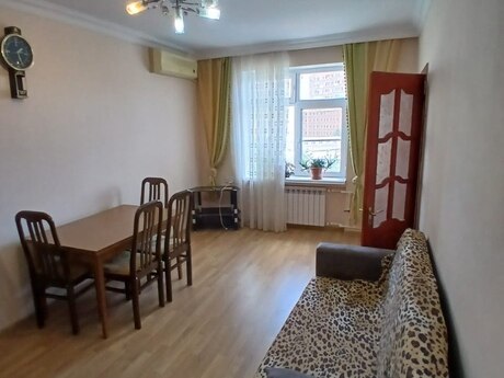 Elan №6225007 - Bakı, 8 Noyabr m., 2 otaqlı, 60 m², 4/9 mərtəbə