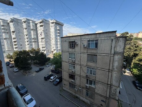 Həzi Aslanov m.