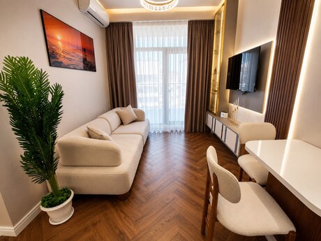 Elan №6225097 - Bakı, Koroğlu m., 2 otaqlı, 47 m², 13/18 mərtəbə