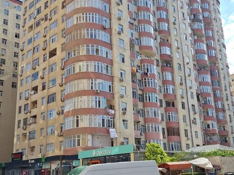 İnşaatçılar m.