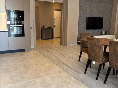2-room apartment for rent, 95 m², Ağ şəhər: 1 600 ₼/mo 4