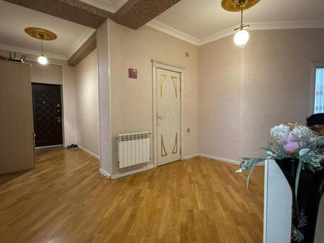 4 otaqlı mənzil, 135 m², İnşaatçılar: 285 000 ₼ 4