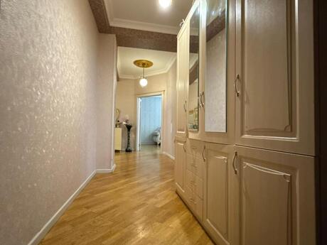 4 otaqlı mənzil, 135 m², İnşaatçılar: 285 000 ₼ 5