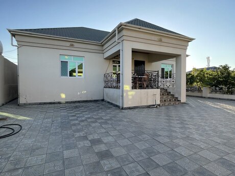 6 otaqlı həyət evi, 200 m², Hövsan: 204 000 ₼ 3