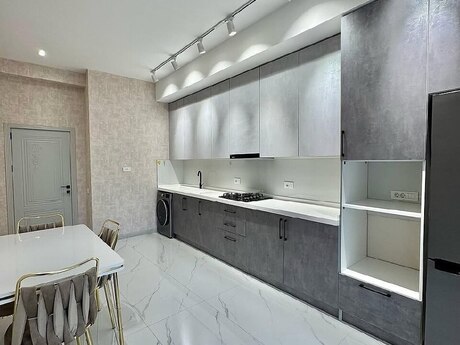 Kirayə 2 otaqlı mənzil, 70 m², Şah İsmayıl Xətai: 1 200 ₼/ay 5
