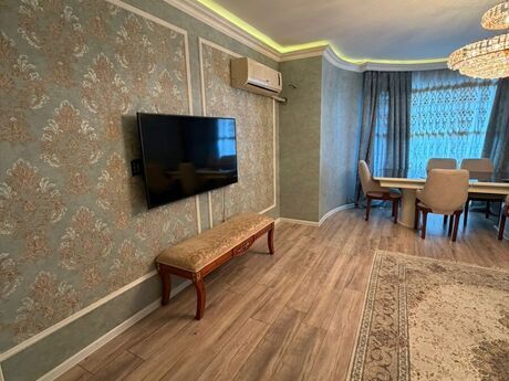 2 otaqlı mənzil, 105 m², 8 Noyabr: 260 000 ₼ 3