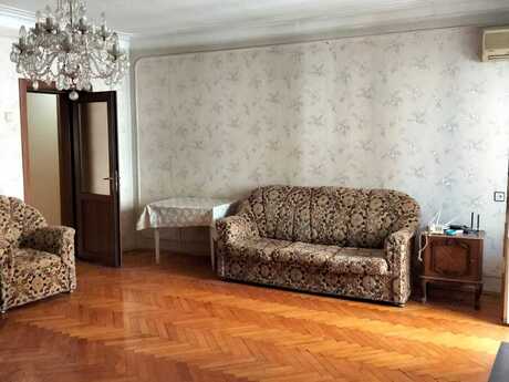 4 otaqlı köhnə tikili - Nərimanov r. - 80 m²