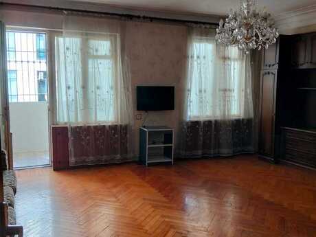 4 otaqlı köhnə tikili - Nərimanov r. - 80 m²