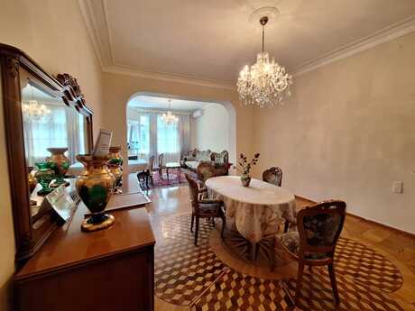 Elan №6225846 - Bakı, Nəriman Nərimanov m., 4 otaqlı, 200 m², 3/4 mərtəbə