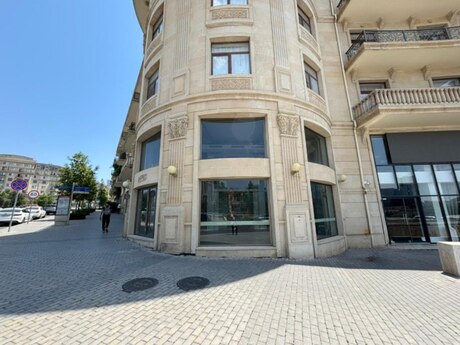 Elan №6225882 - Bakı, Şah İsmayıl Xətai m., 259 m²