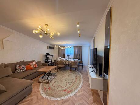 3 otaqlı mənzil, 115 m², 20 Yanvar: 170 000 ₼ 4