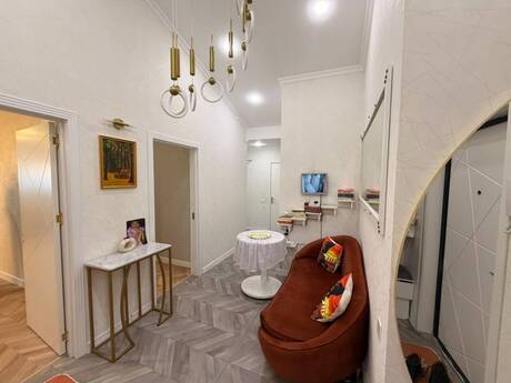 3 otaqlı mənzil, 115 m², 20 Yanvar: 170 000 ₼ 2