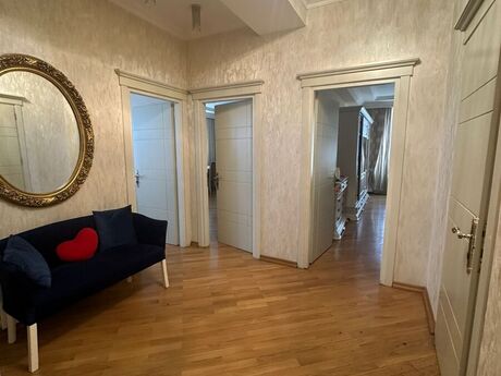 Kirayə 3 otaqlı mənzil, 120 m², 8 Noyabr: 1 200 ₼/ay 4
