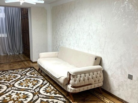 3 otaqlı köhnə tikili - İnşaatçılar m. - 90 m²
