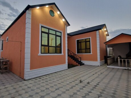 4 otaqlı həyət evi, 123 m², Savalan: 126 000 ₼ 2