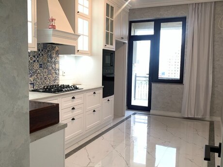 Elan №6226755 - Bakı, Nəriman Nərimanov m., 4 otaqlı, 117 m², 14/16 mərtəbə