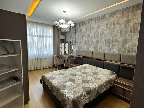 3 otaqlı mənzil, 109 m², 8 Noyabr: 318 000 ₼ 5